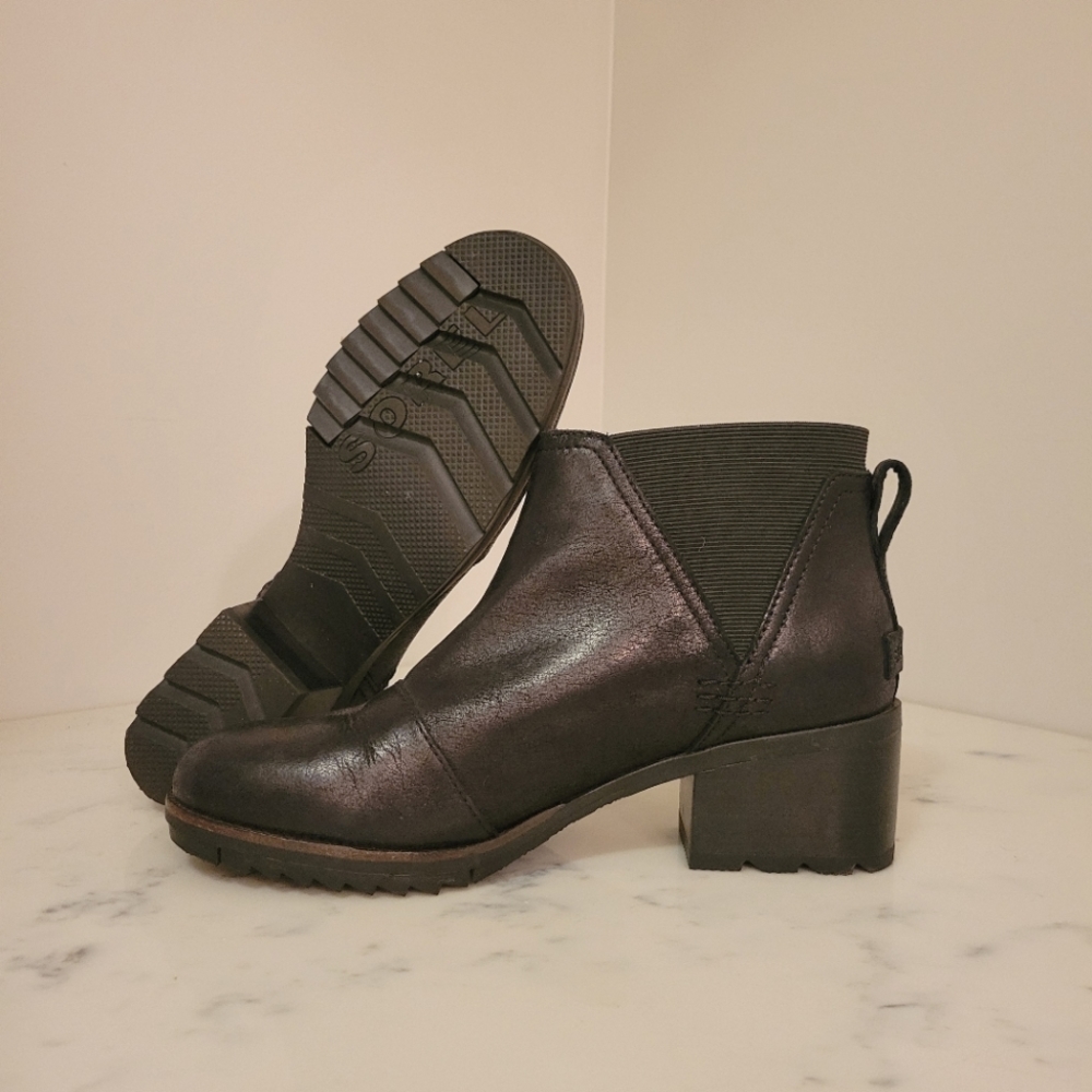 Sorel Black Waterproof Leather Booties, 8.5